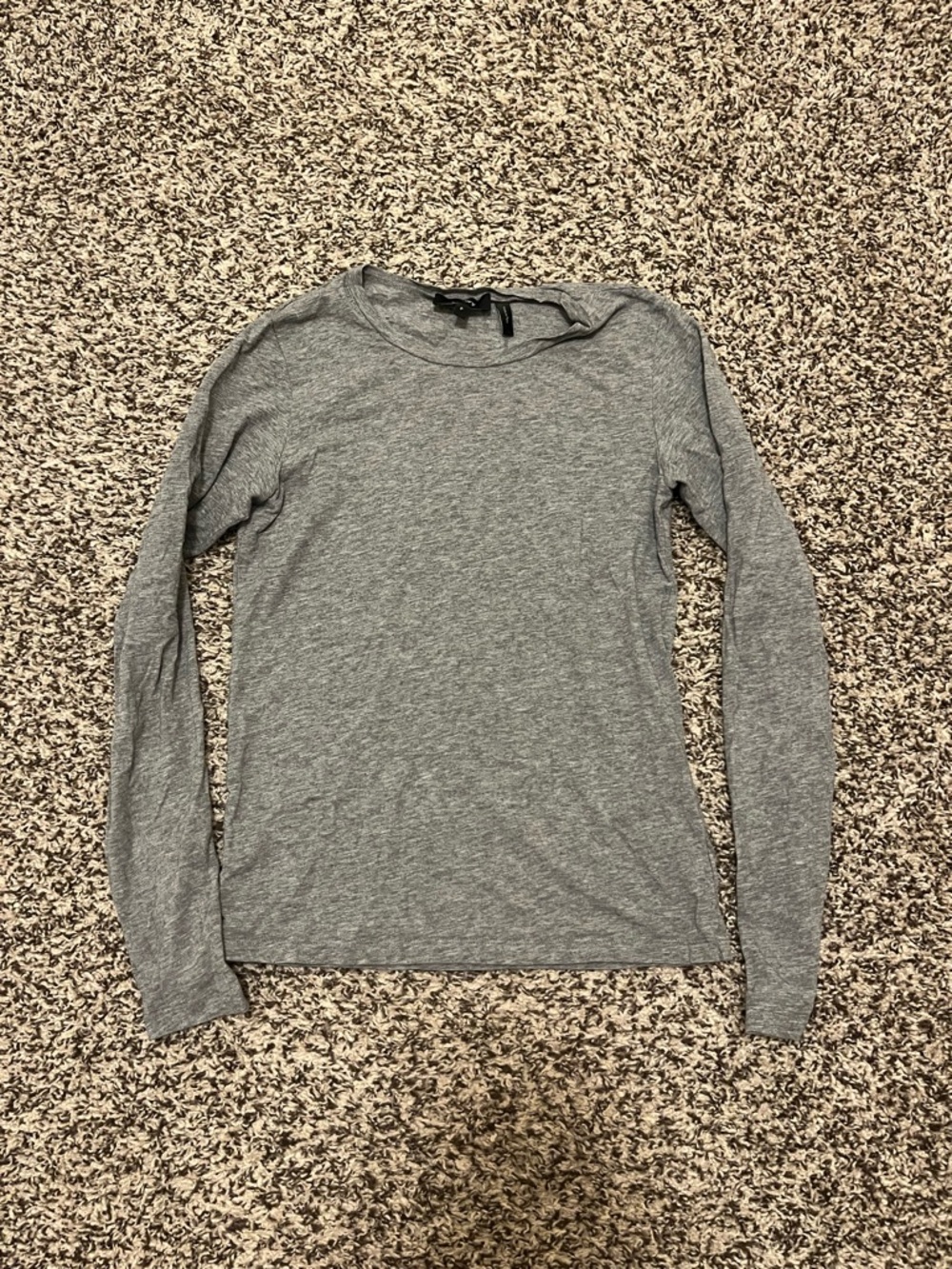 Theory Women's Gray Long-Sleeve Crew Neck Top